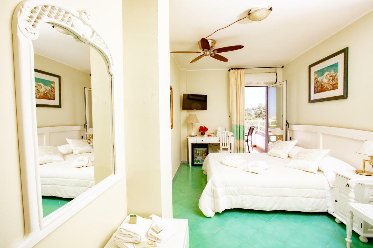 Hotel Marini Σάσαρι Εξωτερικό φωτογραφία