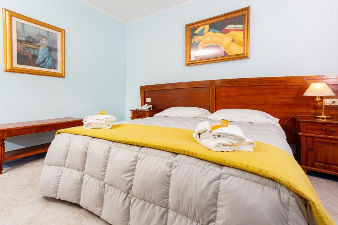 Hotel Marini Σάσαρι Εξωτερικό φωτογραφία