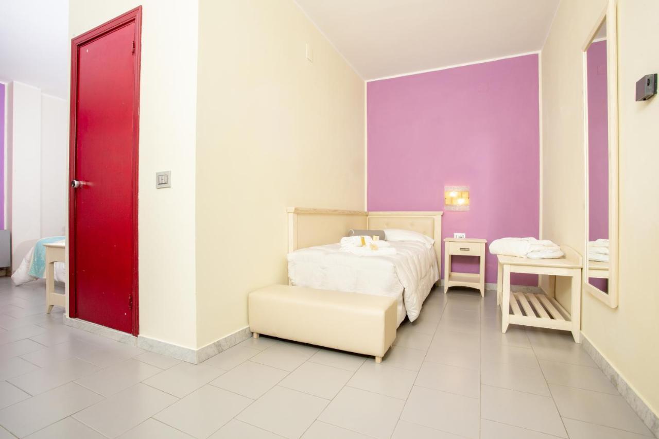 Hotel Marini Σάσαρι Εξωτερικό φωτογραφία