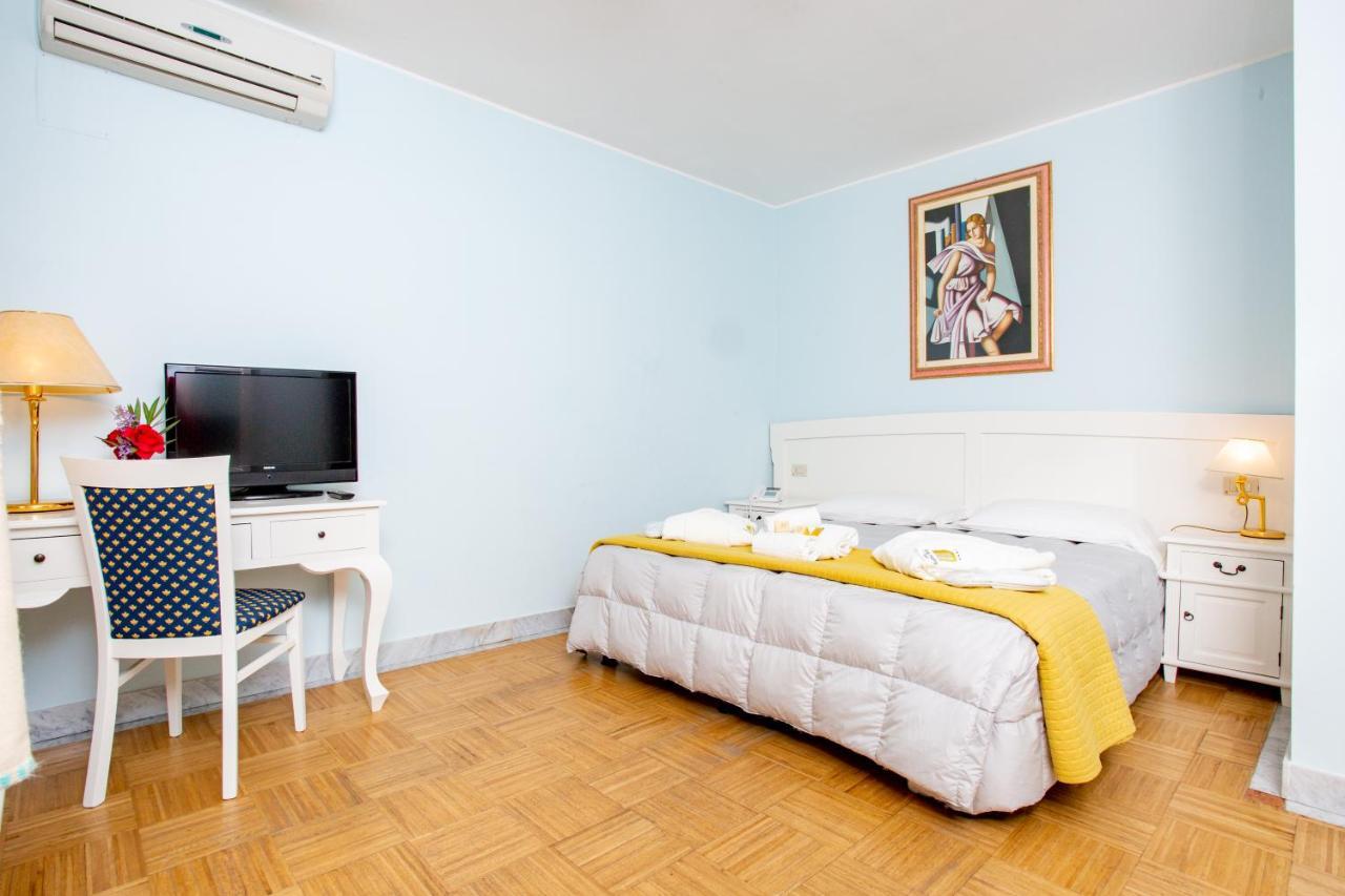 Hotel Marini Σάσαρι Εξωτερικό φωτογραφία