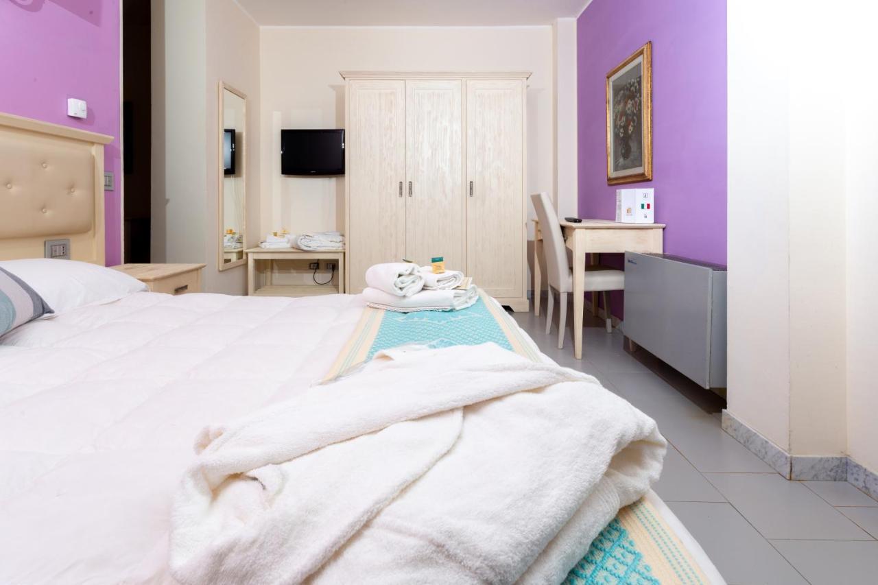 Hotel Marini Σάσαρι Εξωτερικό φωτογραφία